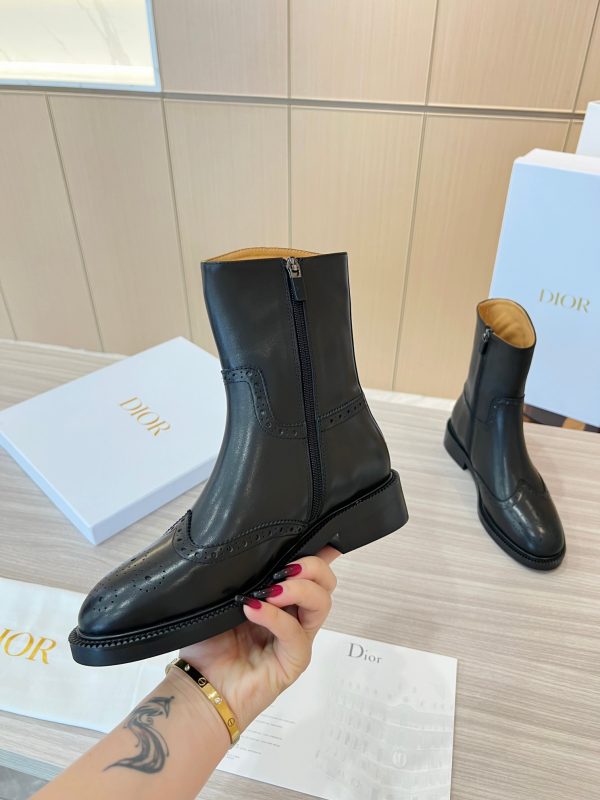 DIOR WOMEN’S BOOTS