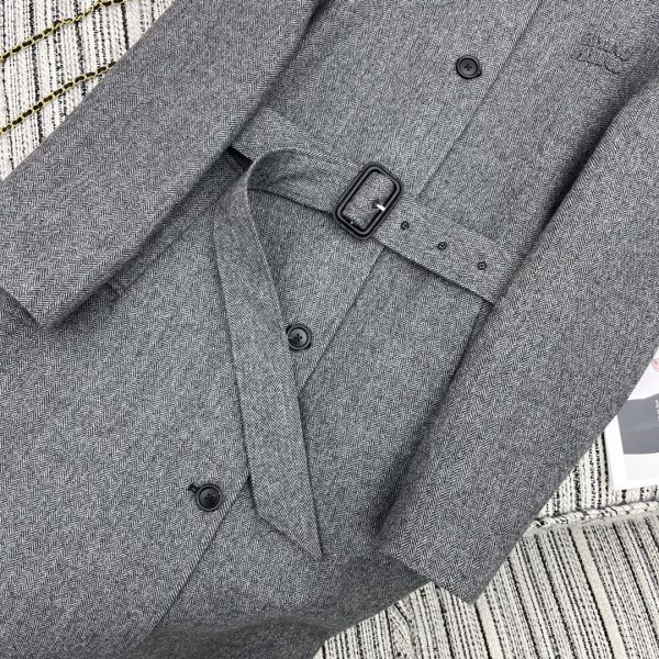 Women’s Grey Single-Breasted Chevron Coat