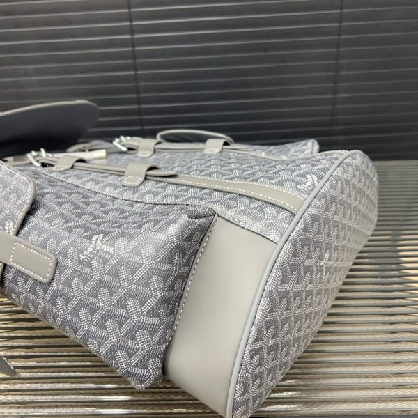 Goyard MM Back