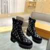 Premium LUV BOOTS 042 NEW