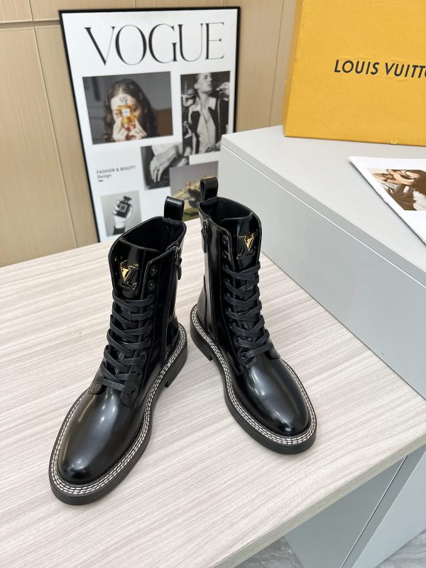 LV WOMEN’S BOOTS