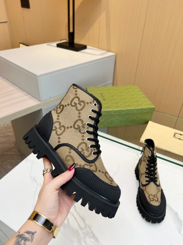 GUCCI WOMEN’S BOOTS