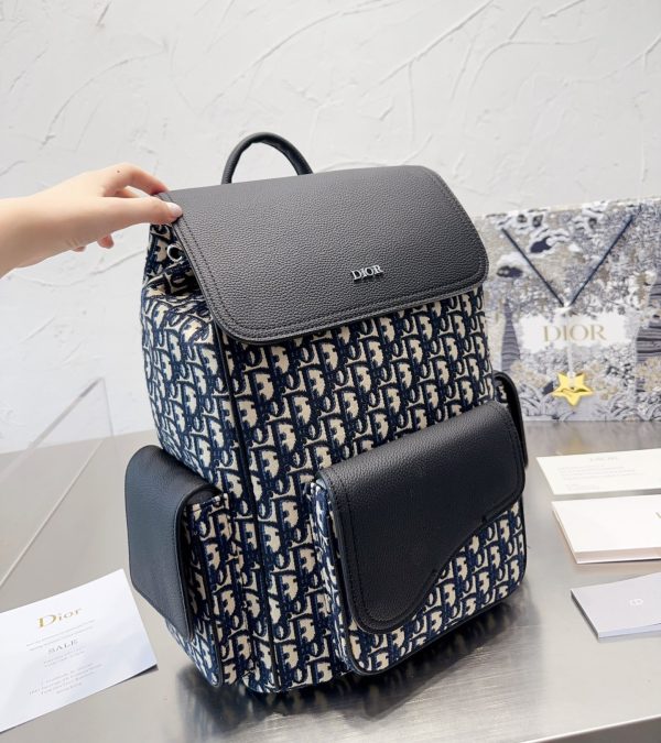 DIOR SADDLE BACKPACK OBLIQUE JACQUARD AND GRAINED CALFSKIN BLACK 40CM 1ADBA041YKS H27E