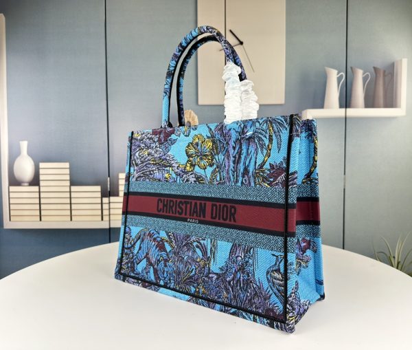 DIOR LARGE DIOR BOOK TOTE CELESTIAL BLUE MULTICOLOR 41CM M1286ZEUPM259