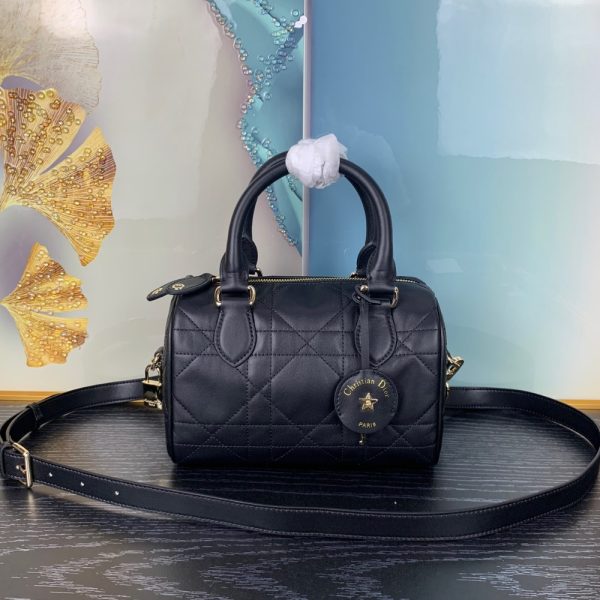 DIOR GROOVE 20 BAG MACROCANNAGE CALFSKIN BLACK 20CM M1364UBOL M900