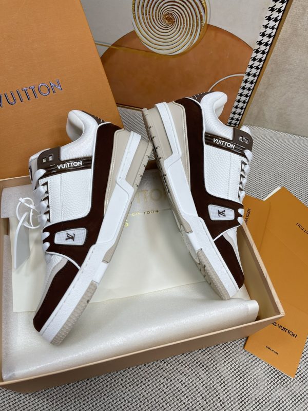 LOUIS VUITTON LV TRAINER SNEAKER BROWN