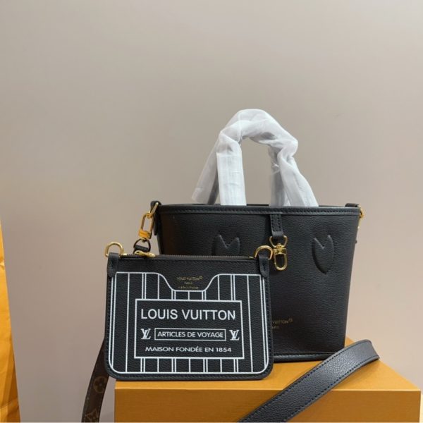 LOUIS VUITTON NEVERFULL BANDOULIÈRE INSIDE OUT BB MONOGRAM BLACK 19CM