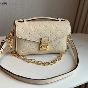 LOUIS VUITTON POCHETTE MÉTIS EAST WEST BAG CREAM 21CM M22942