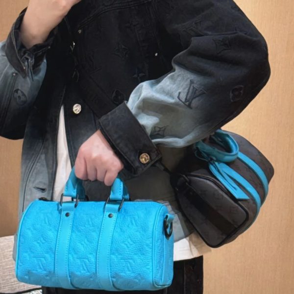 LOUIS VUITTON KEEPALL BANDOULIÈRE 25 TURQUOISE 25CM M11996