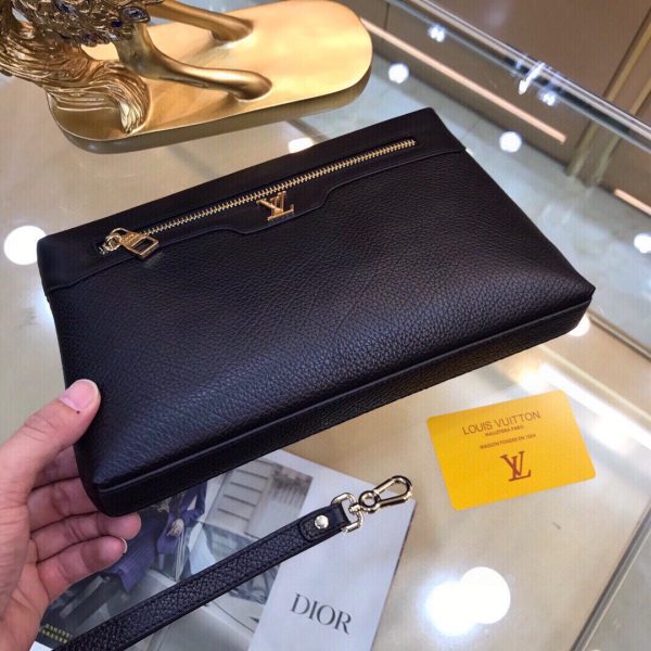 LOUIS VUITTON CLUTCH BLACK 28CM