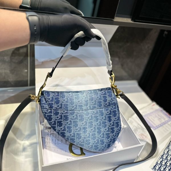 DIOR SADDLE BAG WITH STRAP OBLIQUE JACQUARD BLUE DENIM 25CM M0455CDCE M49E