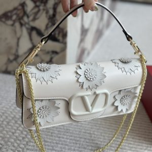 VALENTINO GARAVANI LOCO FLOWER APPLIQUE SHOULDER BAG WHITE 26CM