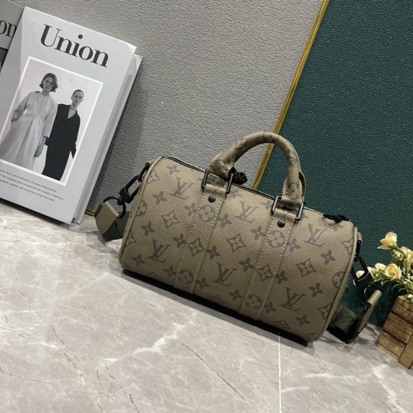 LOUIS VUITTON KEEPALL BANDOULIÈRE DARK GREEN 25CM