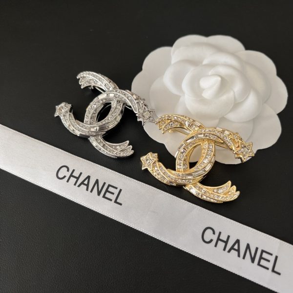 CHANEL CC BROOCH GOLD WITH STONES ATTACHED AND TWO STARS