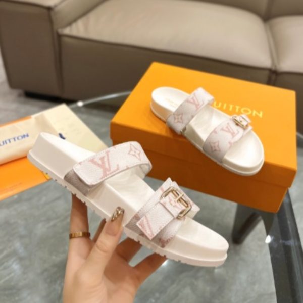 LOUIS VUITTON BOM DIA FLAT COMFORT MULE WHITE