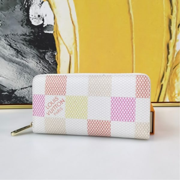 LOUIS VUITTON ZIPPY WALLET IN DAMIER CANVAS PINK 19.5CM