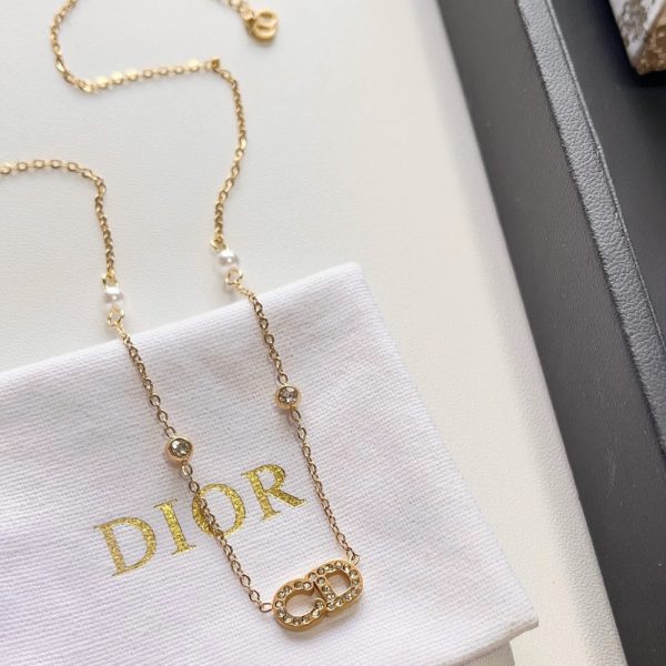 DIOR CD LOGO PEARL NECKLACE