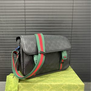 GUCCI GG SUPREME CANVAS SMALL MESSENGER BAG BLACK 23CM