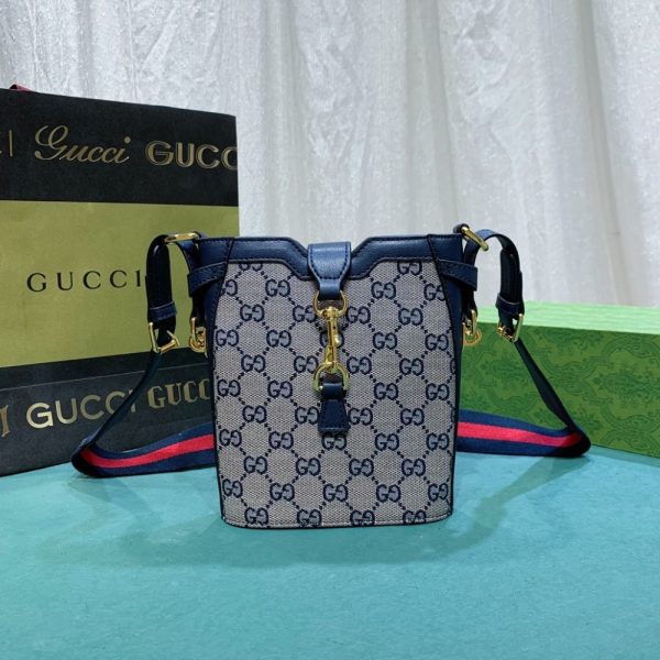 GUCCI ORIGINAL GG SMALL BUCKET SHOULDER BAG ‎19CM