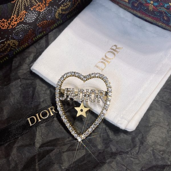 DIOR JADIOR HEART BROOCH WITH A STAR