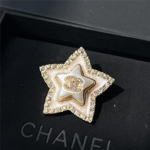 CHANEL CC STAR BROOCH GOLD