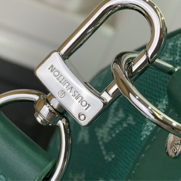 LOUIS VUITTON KEEPALL BANDOULIÈRE 50 GREEN 50CM