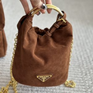 PRADA SUEDE MINI BAG COCOA BROWN 19CM 1BC227 008 F0324 V OOO