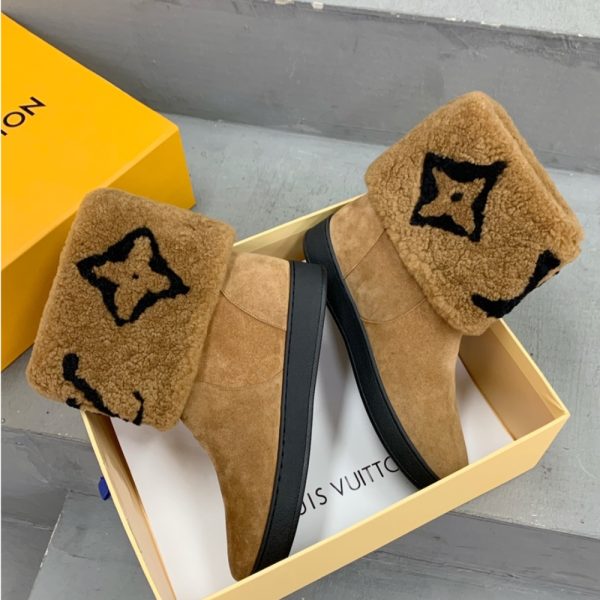 LOUIS VUITTON SNOWDROP FLAT ANKLE BOOT BROWN