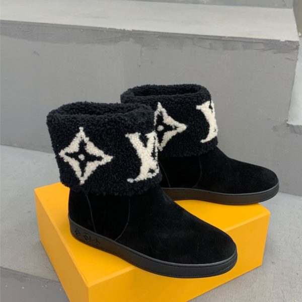 LOUIS VUITTON SNOWDROP FLAT ANKLE BOOT BLACK 1AACHV