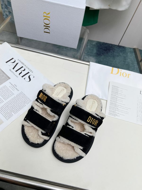 DIOR DIORACT SLIDE SUEDE GOATSKIN BLACK KCO105SKU S900