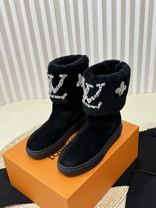 LOUIS VUITTON ANKLE BOOT STUDDED WITH DIAMONDS BLACK