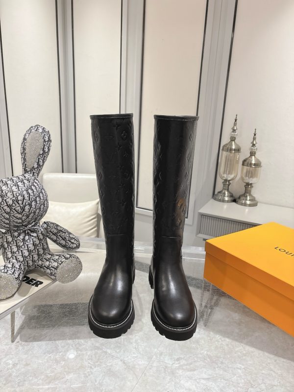 LOUIS VUITTON TERRITORY FLAT HIGH BOOT BLACK 1ADD2X