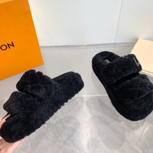 LOUIS VUITTON LV SUNSET PLATFORM COMFORT MULE SHEARLING BLACK 1ACTV0