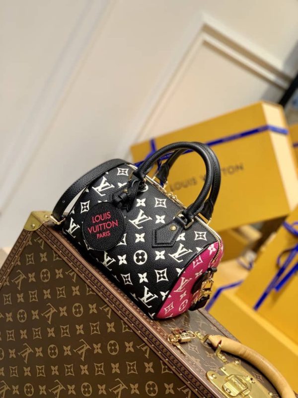 Louis Vuitton Spring in the city Speedy Bandouliere