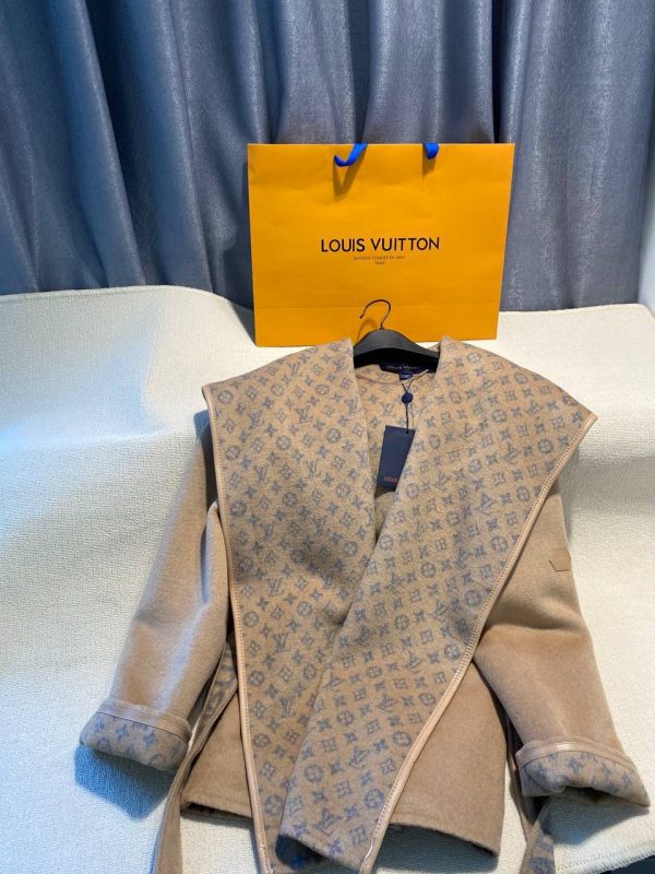 Luxury LUV Wrap Coat 027 New