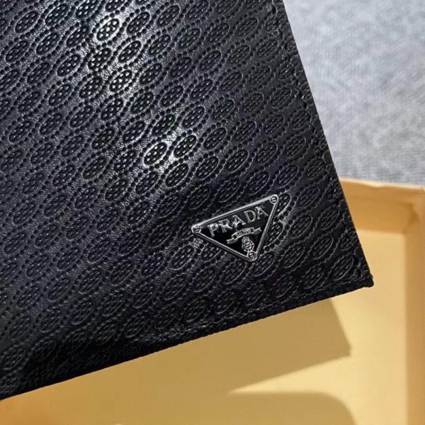 PRADA WALLET WITH TRIANGLE LOGO BLACK 12CM