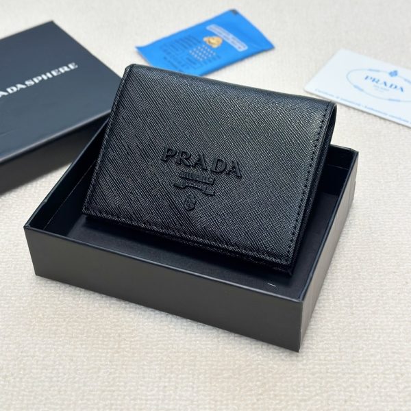 PRADA BII FOLD SAFFIANO LEATHER WALLET BLACK 11CM