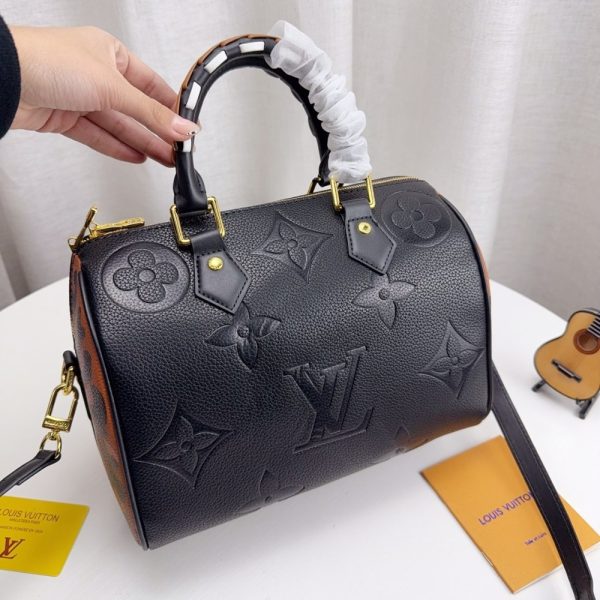 LOUIS VUITTON SPEEDY BANDOULIERE BAG WILD AT HEART MONOGRAM EMPREINTE GIANT BLACK 26CM