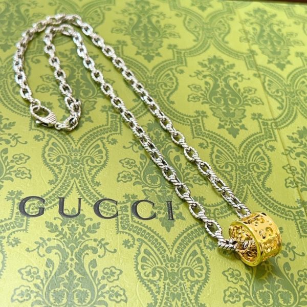 GUCCI NECKLACE GOLD AND SILVER