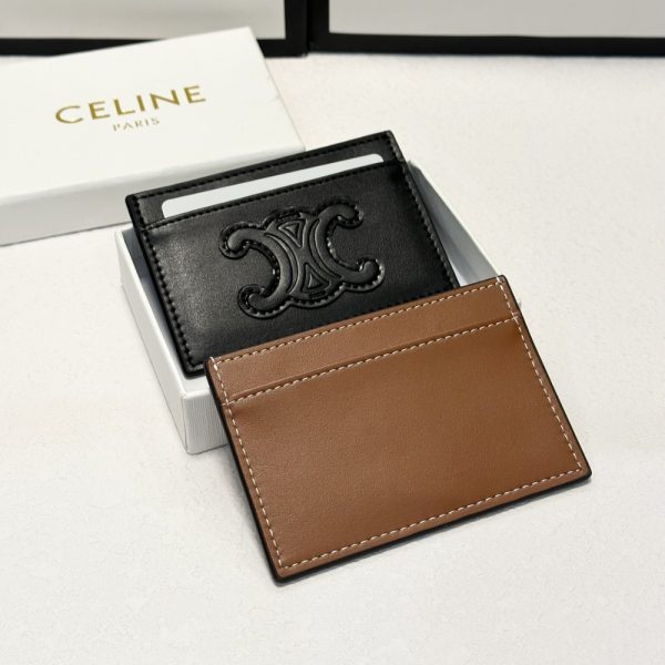 CELINE CARD HOLDER IN SMOOTH LAMBSKIN TAN BLACK 9CM