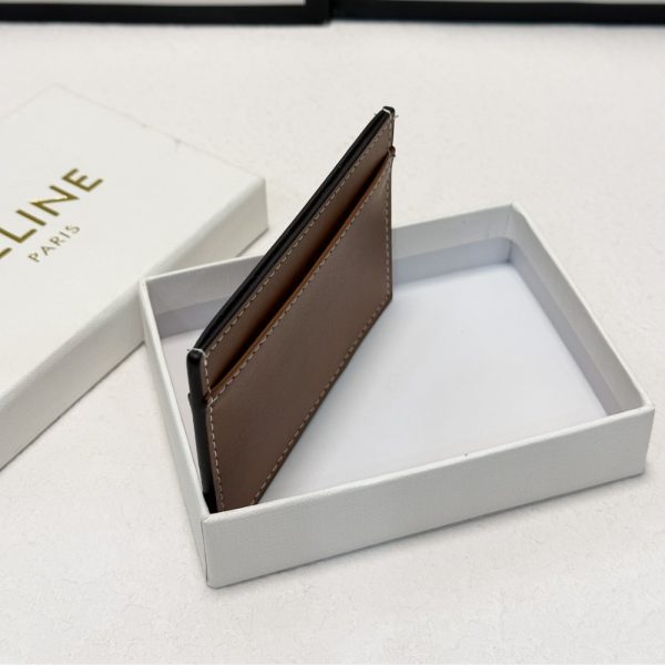 CELINE CARD HOLDER IN SMOOTH LAMBSKIN TAN BROWN 9CM