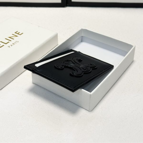 CELINE CARD HOLDER IN SMOOTH LAMBSKIN TAN BLACK 9CM