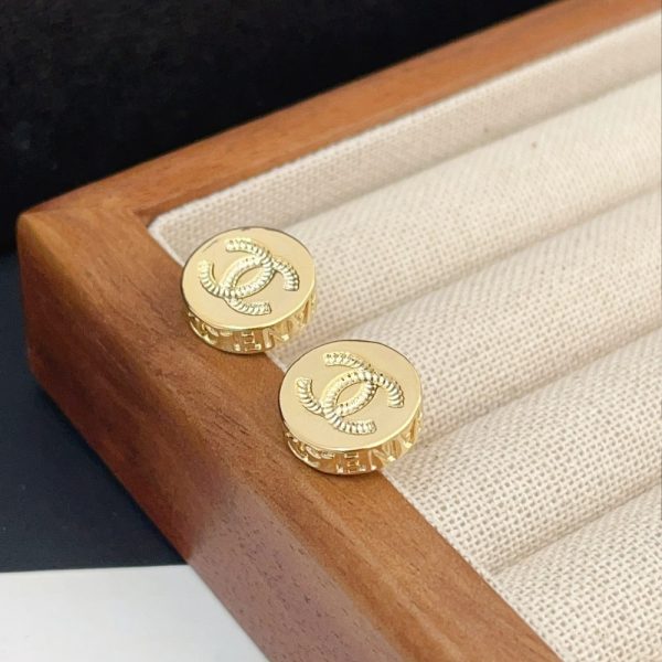 CHANEL GOLD MINI EARRINGS