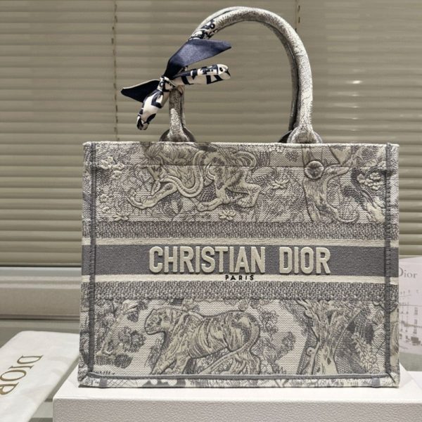 DIOR MEDIUM EMBROIDERED DIORIVIERA GREY CANVAS 36CM NAPPUGBBA396951W