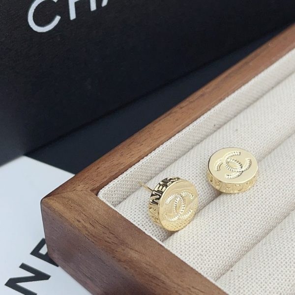 CHANEL GOLD MINI EARRINGS