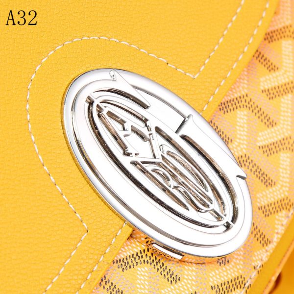 GOYARD SEAL CLASP THE 233 BAG YELLOW 25CM