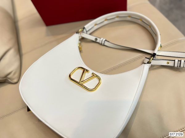 VALENTINO STUD SIGN CALFSKIN HOBO BAG IN WHITE 1W2B0K69EIMI16