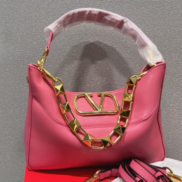 VALENTINO GARAVANI SMALL STUD SIGN LEATHER HOBO BAG IN PINK