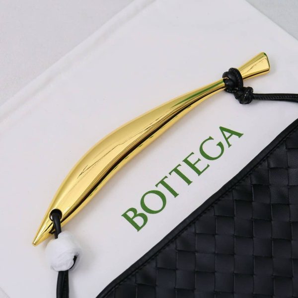 BOTTEGA VENETA SARDINE HANDLE BAG BLACK 33CM 716082VCPP11019