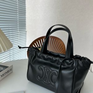 CELINE SMALL CABAS DRAWSTRING CUIR TRIOMPHE IN SMOOTH CALFSKIN BLACK 24CM 111013DU338NO